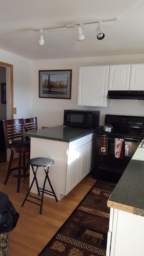 Wildmoon Home Fairbanks Bagian luar foto