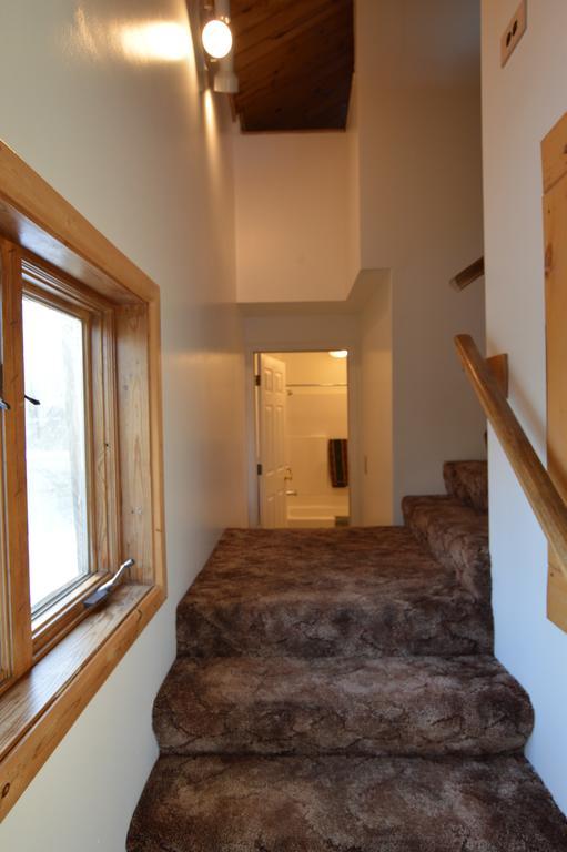 Wildmoon Home Fairbanks Bagian luar foto