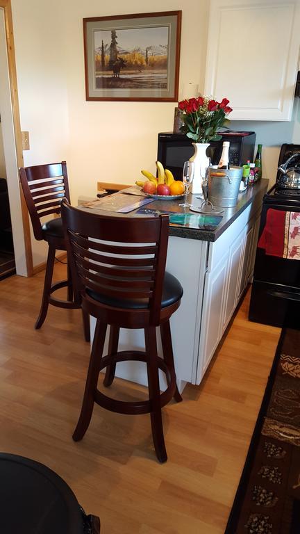 Wildmoon Home Fairbanks Bagian luar foto